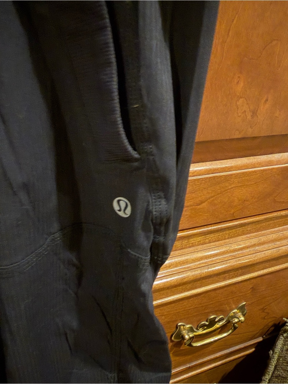 lululemon athletica Black Cropped Performance Pants - Picture 3 of 3